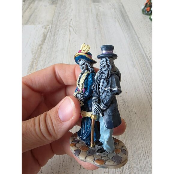 Lemax skeleton couple people accessory Halloween village - Picture 2 of 6